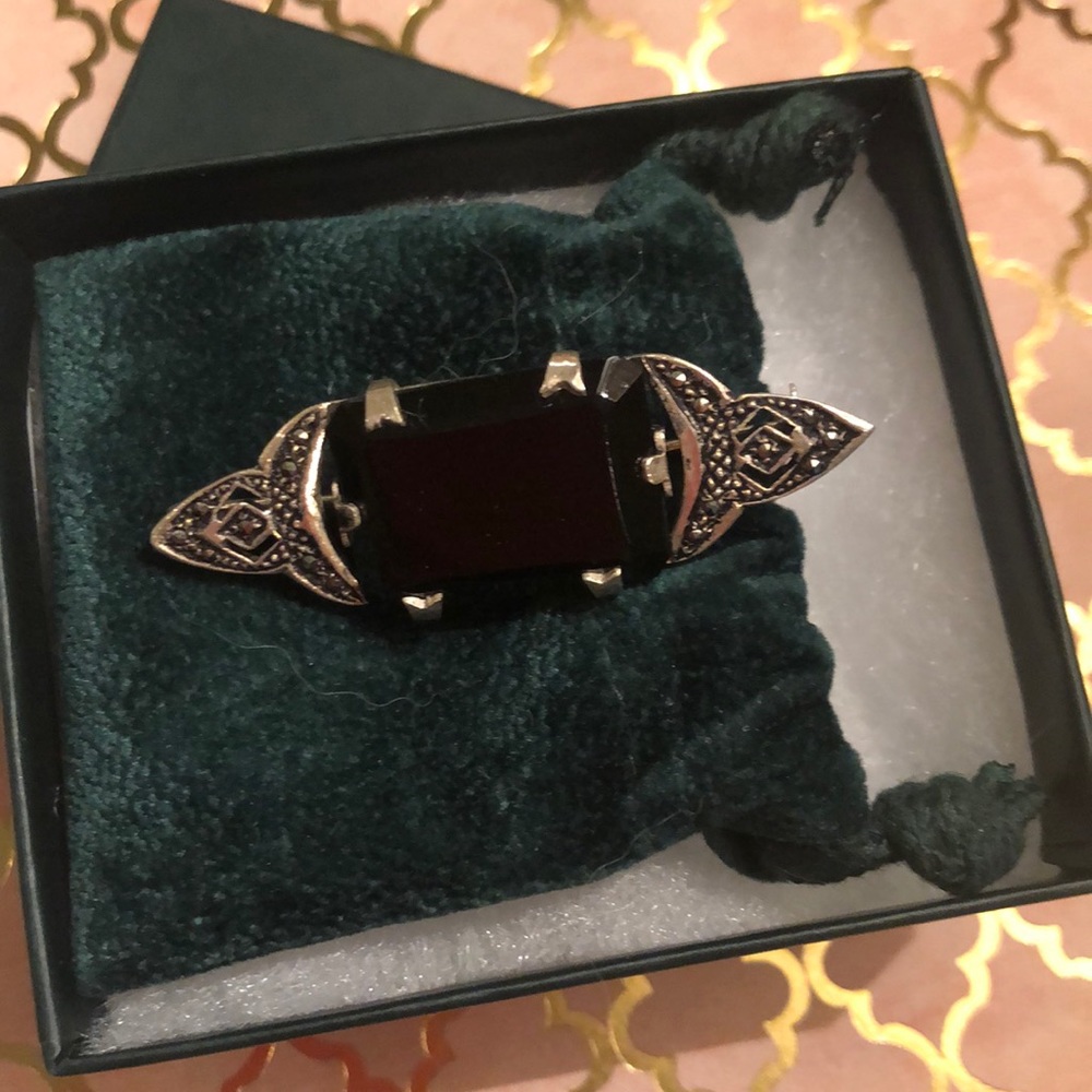 Vintage Sterling Marcasite & Onyx Pin (Broach) - Picture 3 of 7